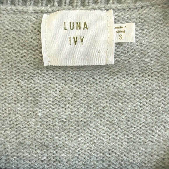 Luna Ivy Gray Women's Cardigan with Bow Accents Size S - Picture 4 of 7